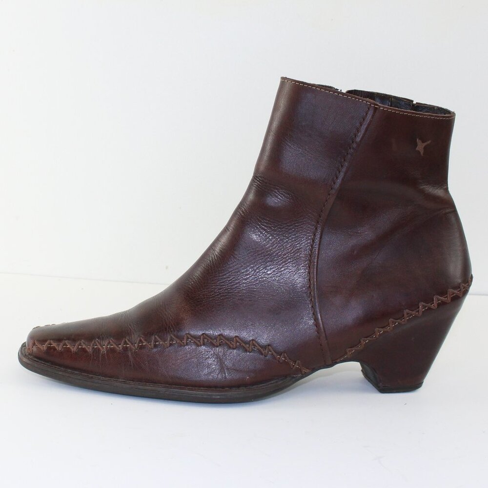 Pikolinos Brown Leather Ankle Boots (EU 39 / 8.5 US)